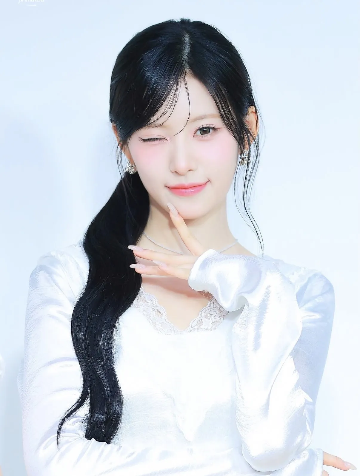 bt4ab1a44b11070f703e5a3658afc75a38.webp