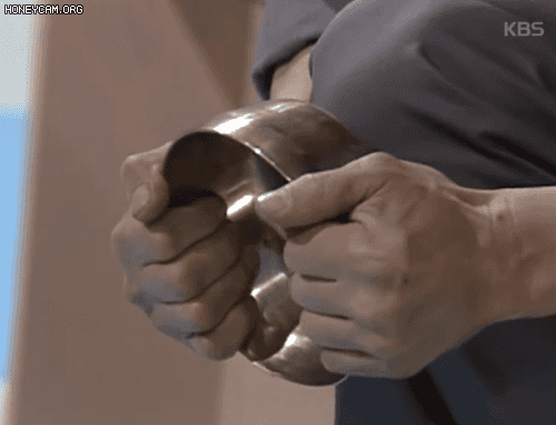 btbedb6d0ac72dd2fa2a5409f44fa8a8e3.gif